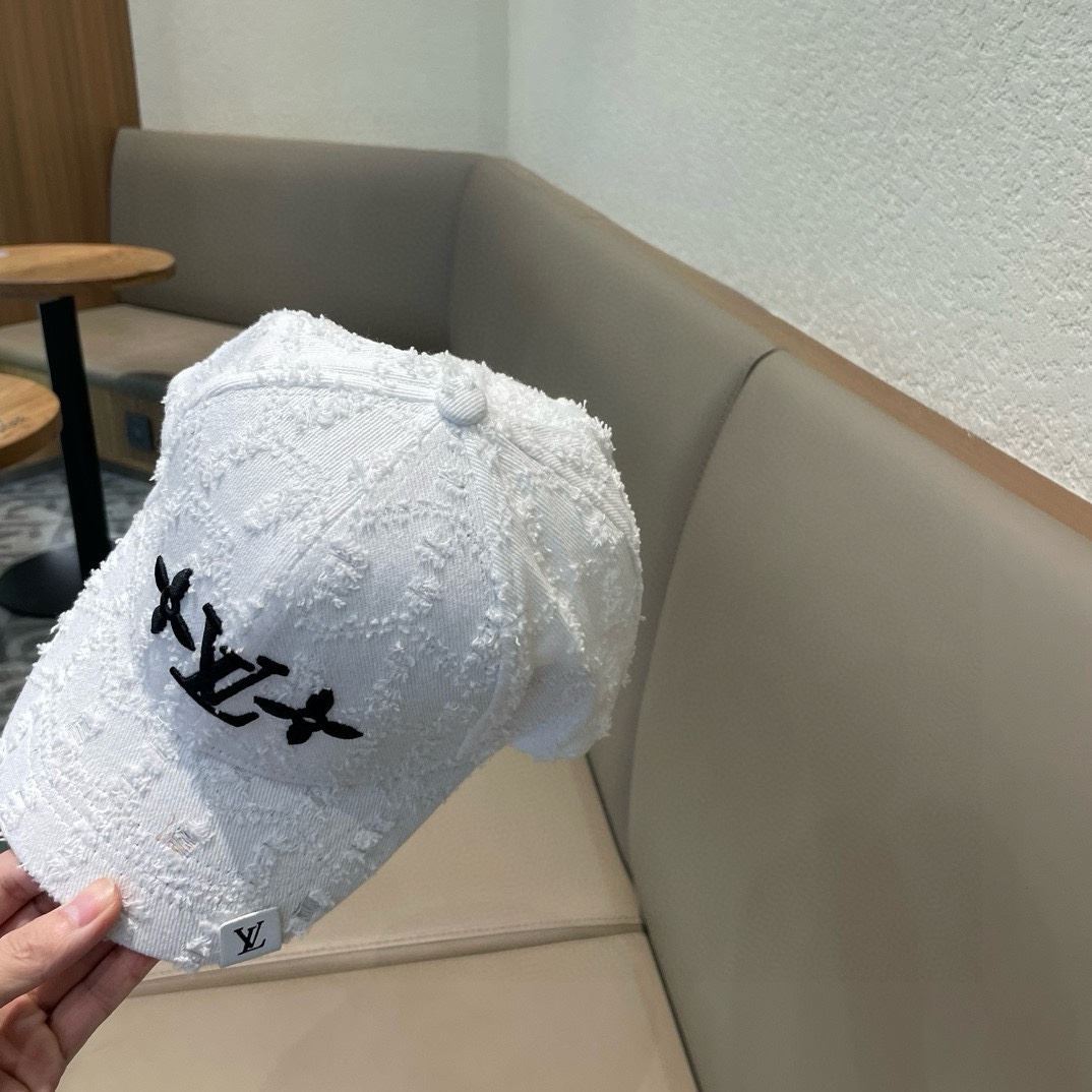 Louis Vuitton Caps